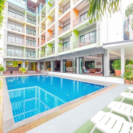 Oyo 75367 Ud Pattaya Hotel Банг-Ламунг Екстер'єр фото