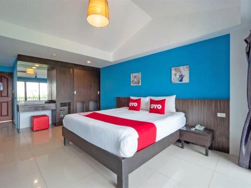 Oyo 75367 Ud Pattaya Hotel Банг-Ламунг Екстер'єр фото